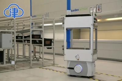 緯湃科技天津工廠啟用兩條全新生產線，“大塊頭”機器人“輾轉騰挪”展現智造實力